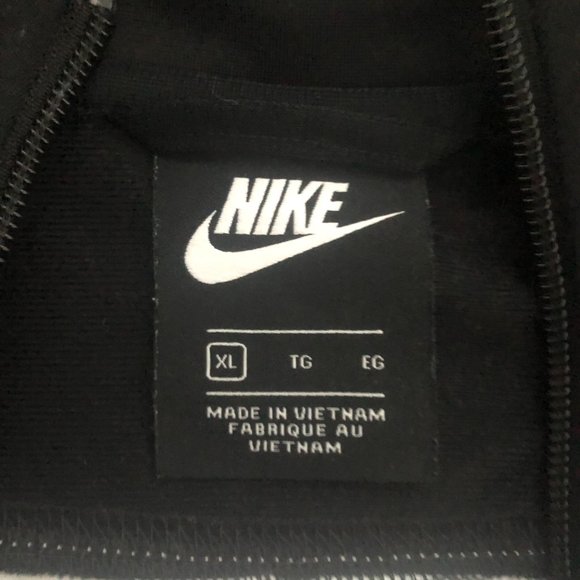 Nike Zip Up - Picture 3 of 3